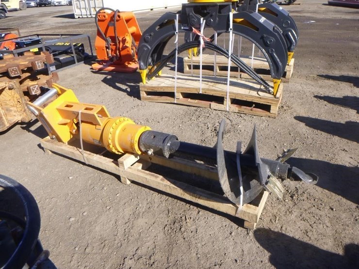 caterpillar-305-image-2