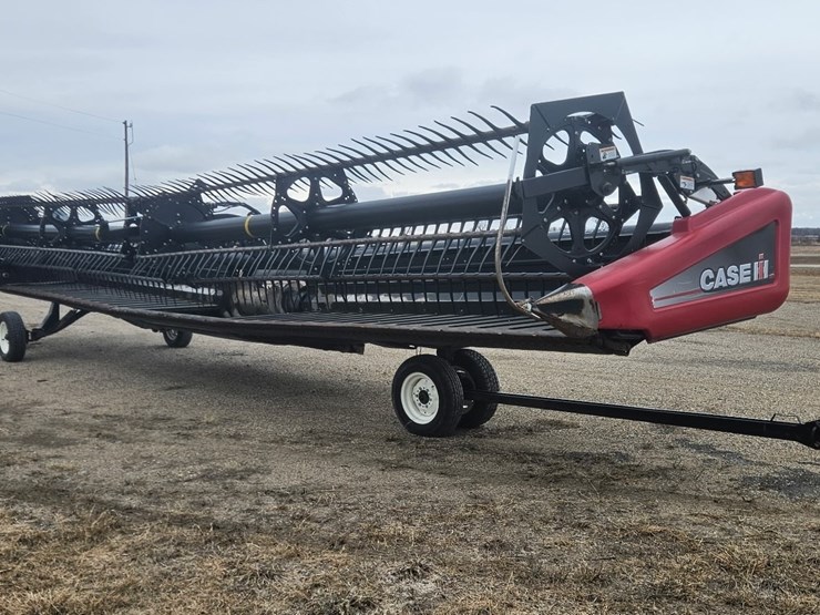 2011-case-ih-2162-image-2