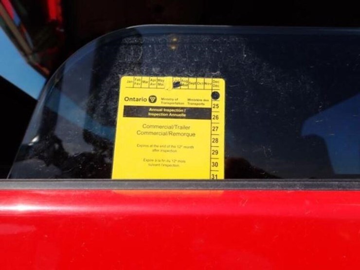 2014-peterbilt-389-image-24