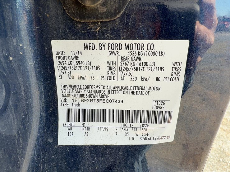 2015-ford-f250-xl-image-25