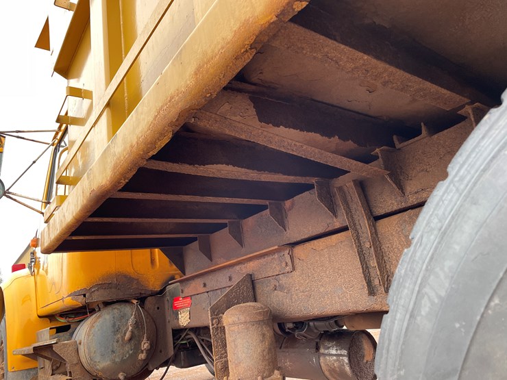 1991-international-4900-image-21