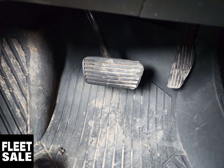 2022-chevrolet-silverado-1500-image-24