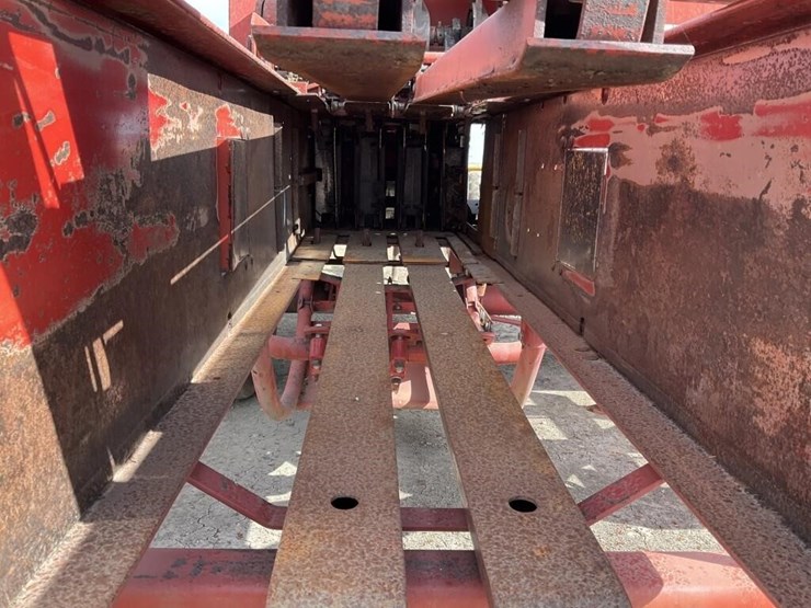 new-holland-515-image-17