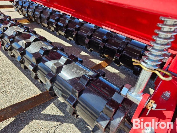 2025-massey-ferguson-730-image-20