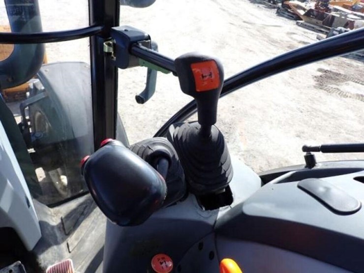 2014-new-holland-t4.75-image-15