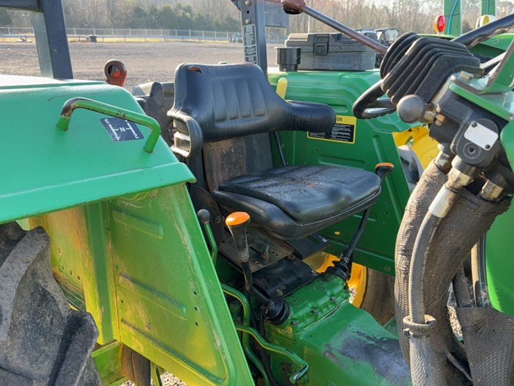 john-deere-5045d-image-7