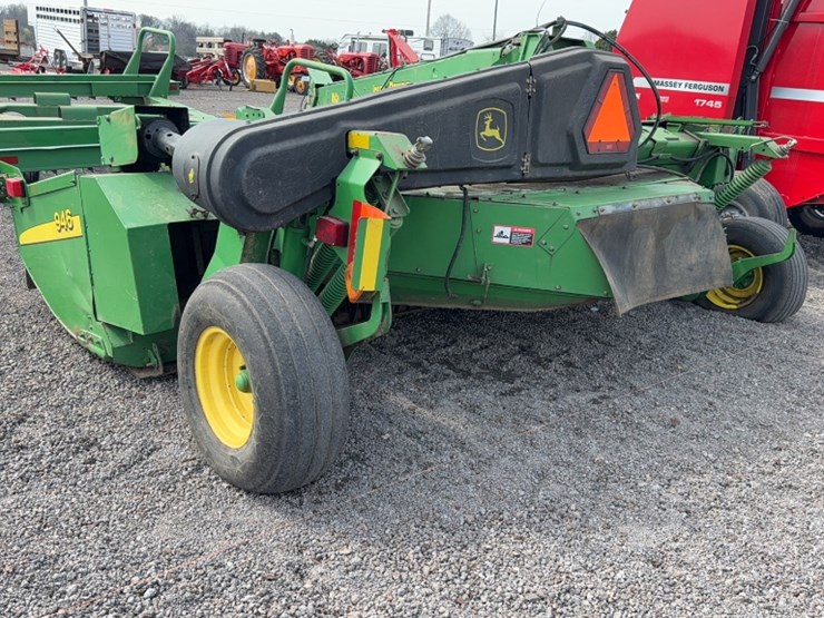 john-deere-946-image-3