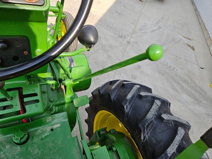 1959-john-deere-730-image-24