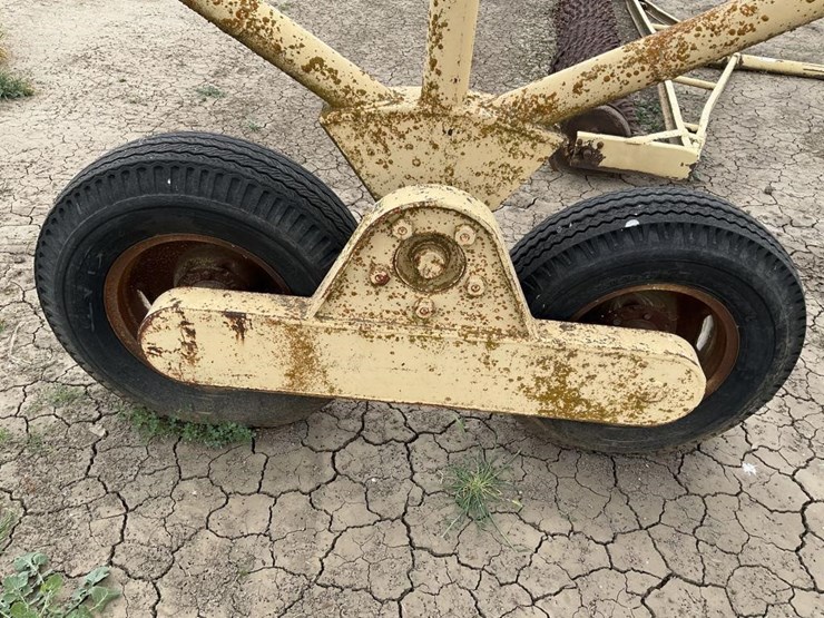 custom-21'x10'-straddle-buggy-image-13