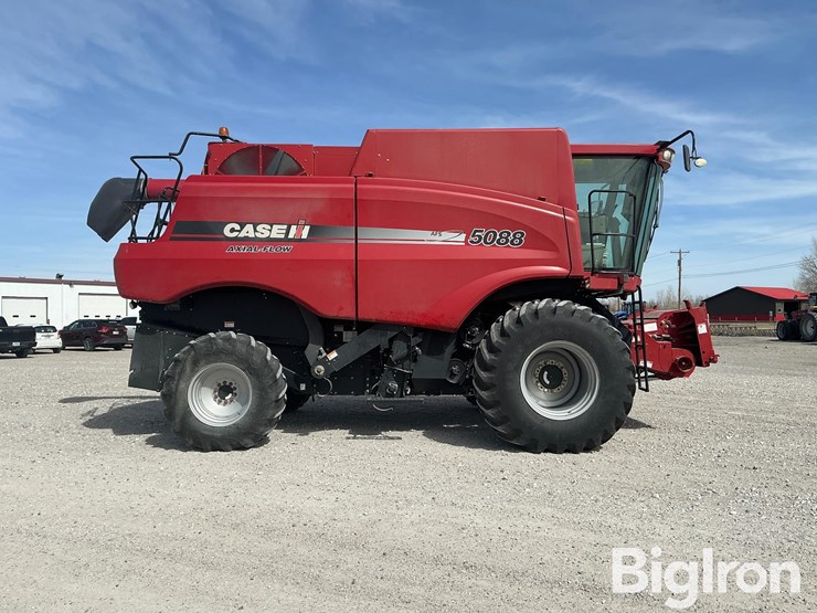 2012-case-ih-5088-image-4