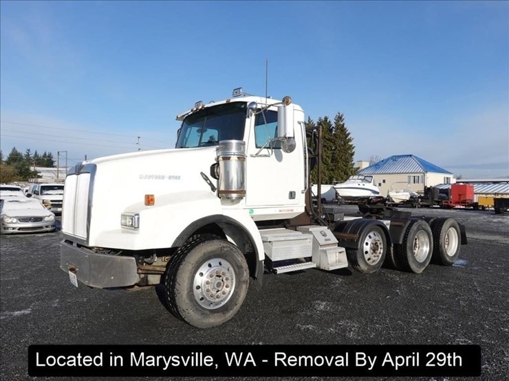 2008-western-star-4900sa-image-1