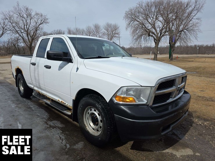 2010-dodge-ram-1500-image-2