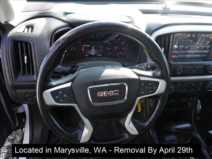 2016-gmc-canyon-image-6