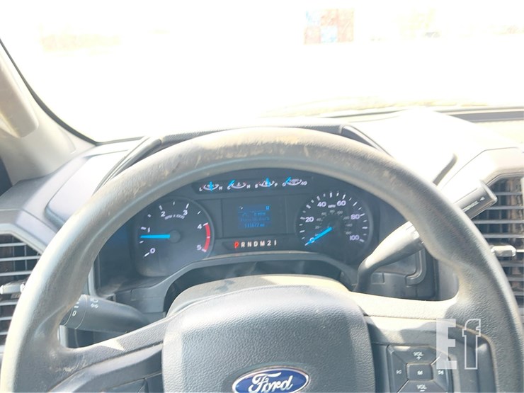 2017-ford-f350-xl-image-9