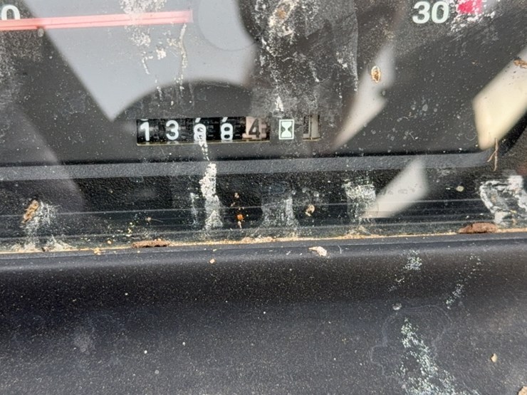 massey-ferguson-2615-image-18