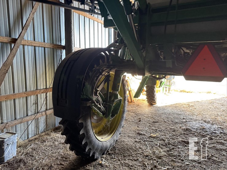 2005-john-deere-4720-image-76