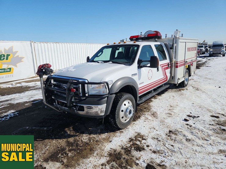 2005-ford-f550-image-1