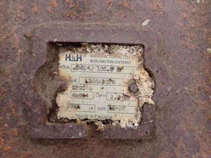 2006-deere-624j-image-30