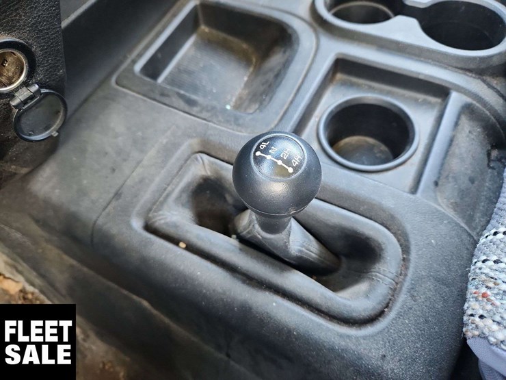 2018-dodge-3500-image-22