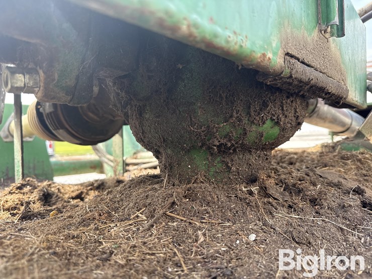 john-deere-1418-image-16