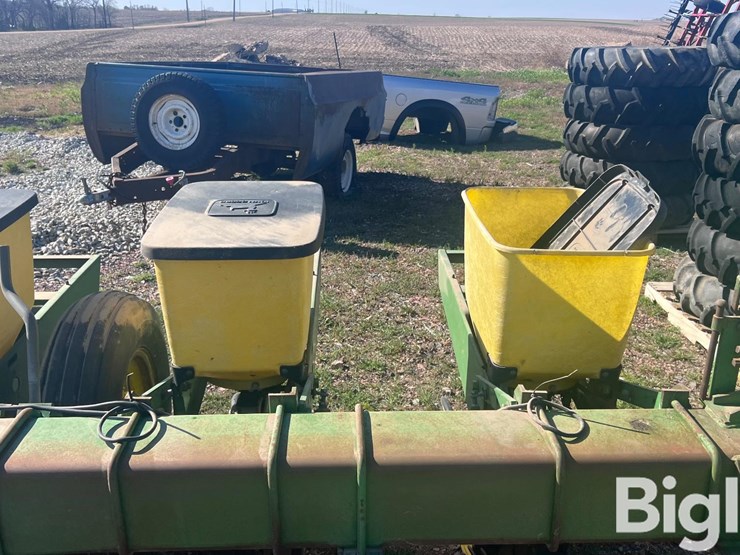 john-deere-7100-image-15