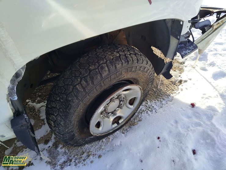 2009-gmc-sierra-2500hd-image-9