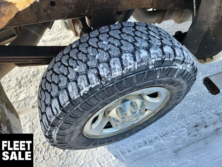 2013-dodge-3500-image-12