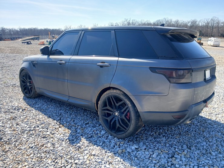 2016-land-rover-range-rover-image-4