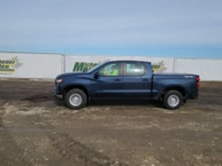 2022-chevrolet-silverado-1500-image-5