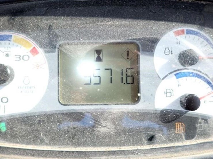 2014-new-holland-t4.75-image-10