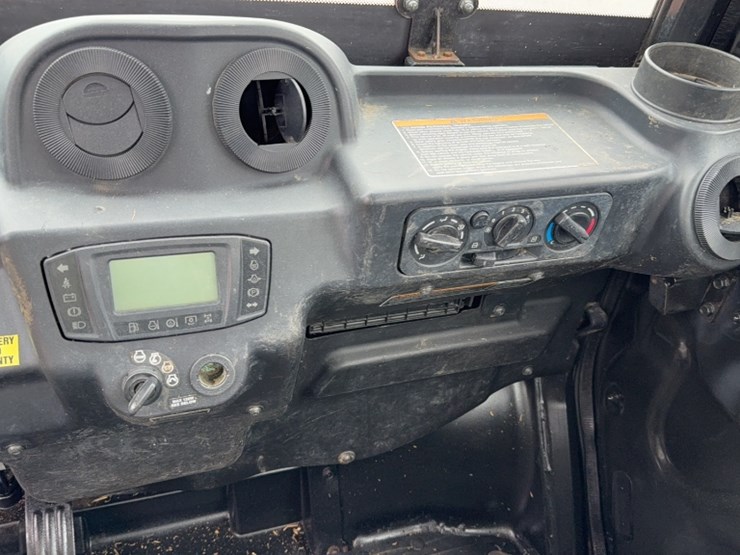 #3071-•-kubota-rtv-1100c-utv-image-14