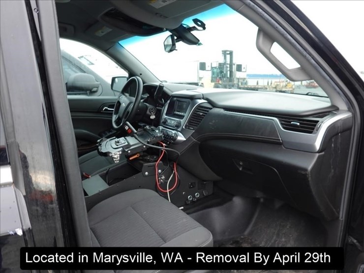 2016-chevrolet-tahoe-image-5