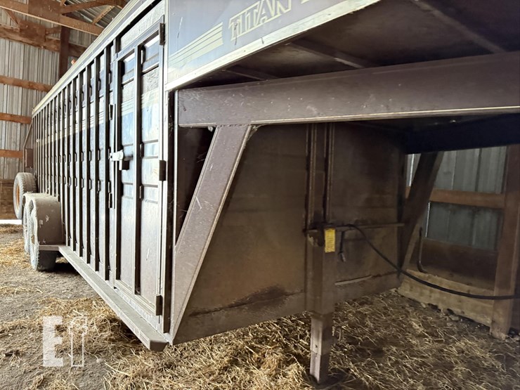 1991-titan-20-image-14