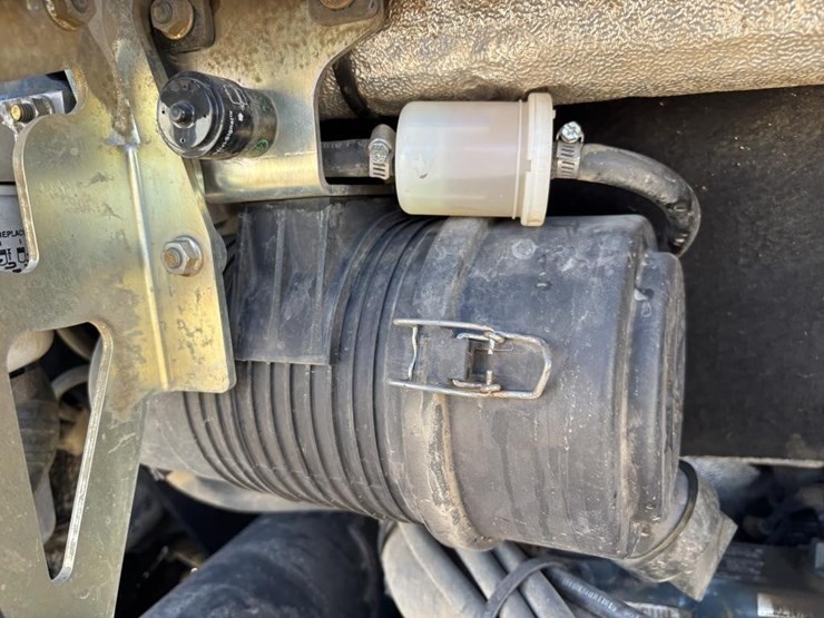 2020-bobcat-e26-image-46