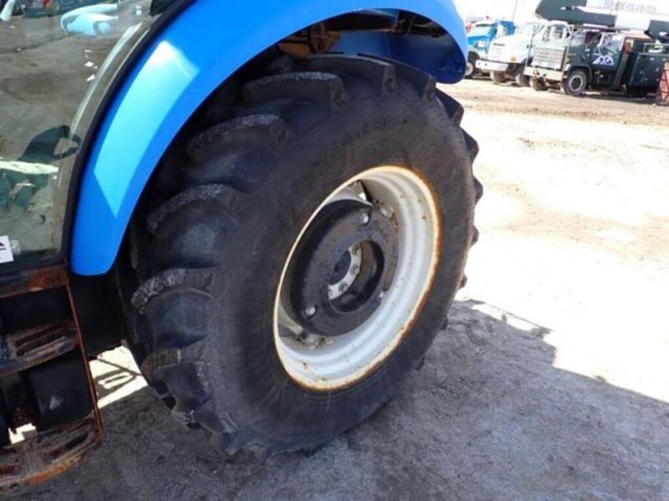 2014-new-holland-t4.75-image-42