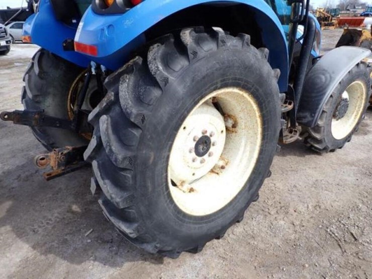 2014-new-holland-t4.75-image-56