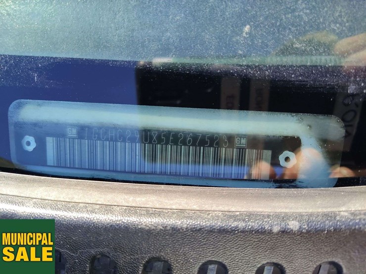 2005-chevrolet-silverado-2500hd-image-5