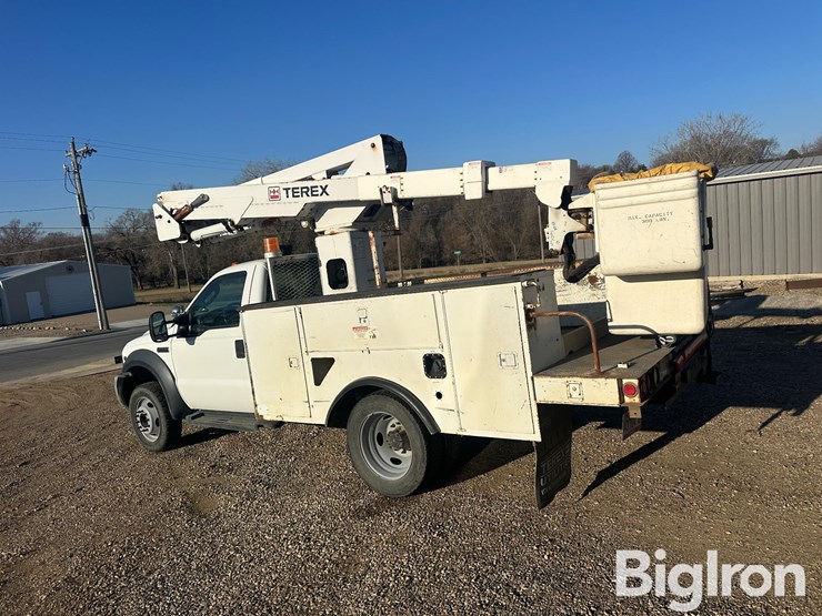 2007-ford-f550-image-8