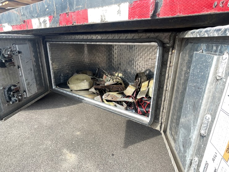 2009-ford-f550-image-52