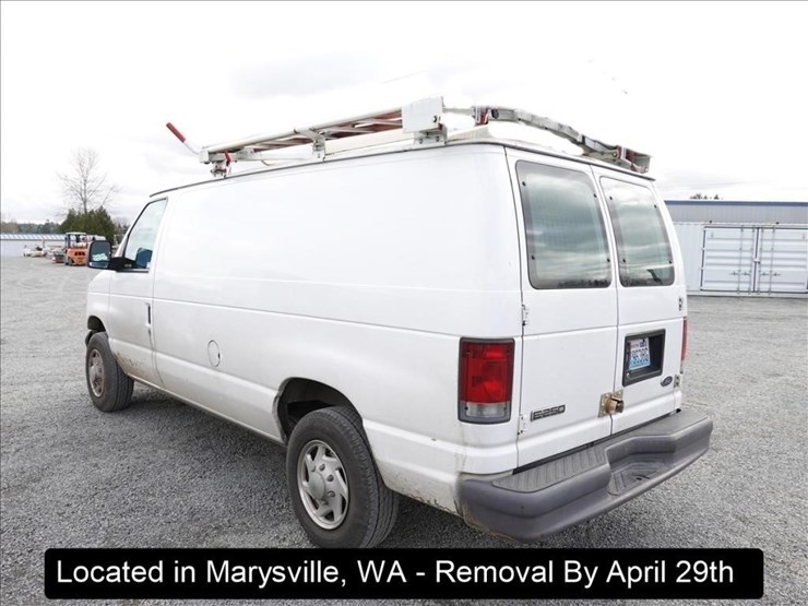 2006-ford-e250-image-6