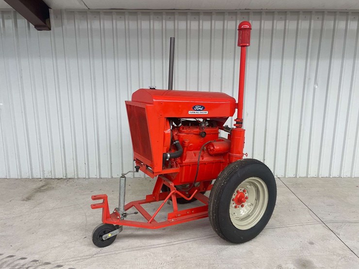 1950-ford-8n-image-1