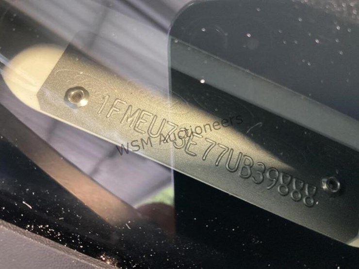 2007-ford-explorer-xlt-image-14