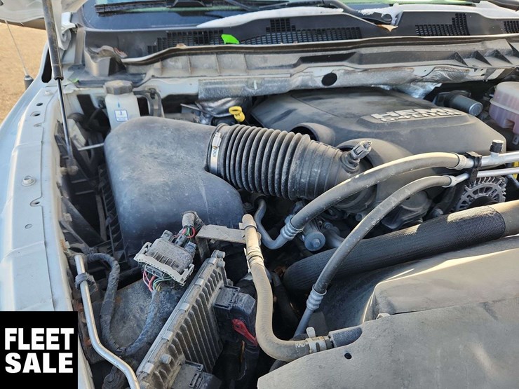 2018-dodge-3500-image-26