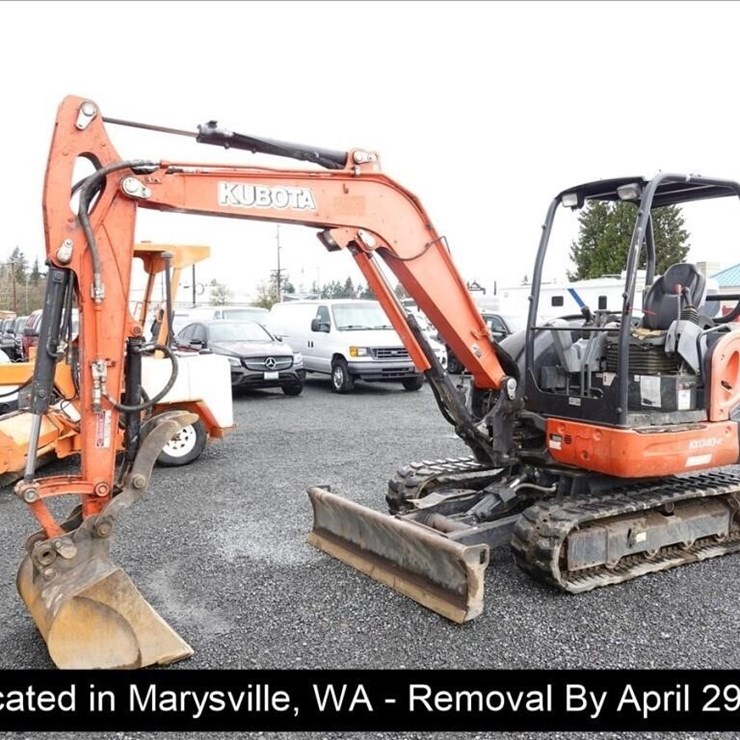 2016 KUBOTA KX040-4