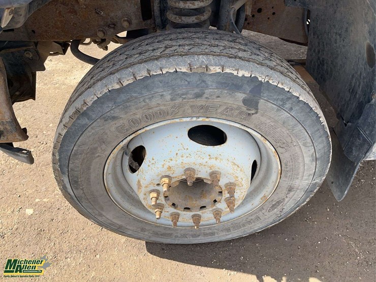 2006-ford-f450-image-9