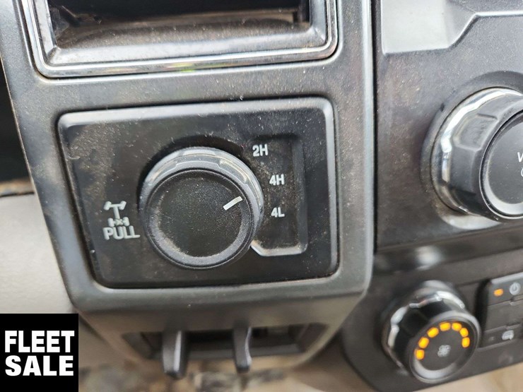 2021-ford-f250-image-21