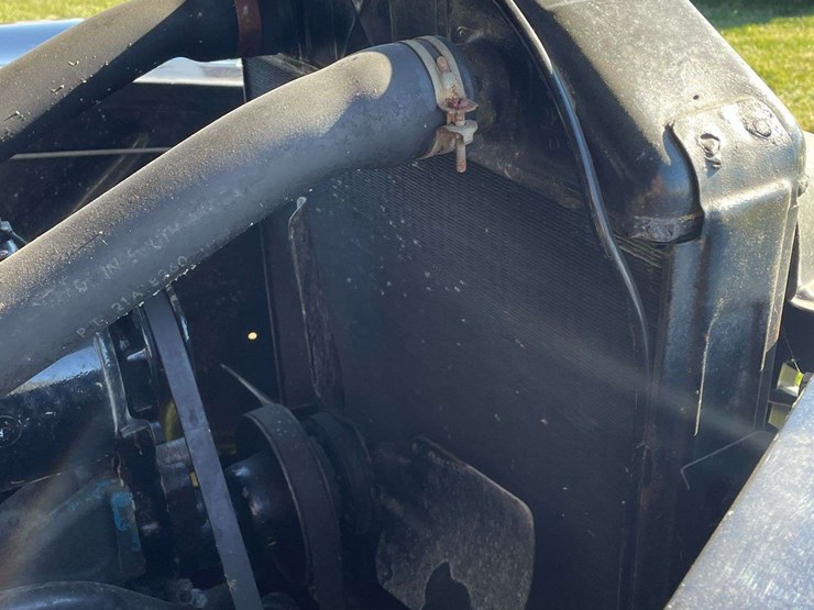 1948-ford-super-deluxe-convertible-image-91