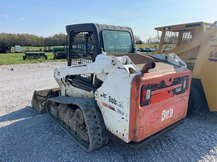 bobcat-t550-image-13