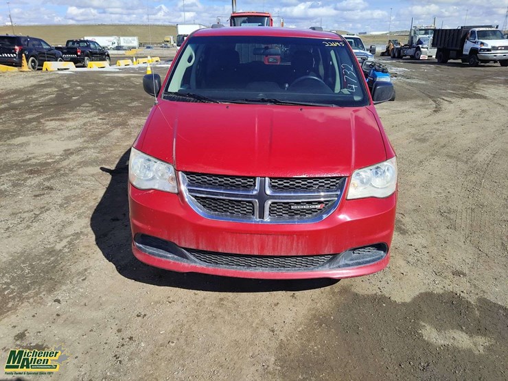 2013-dodge-grand-caravan-se-image-8