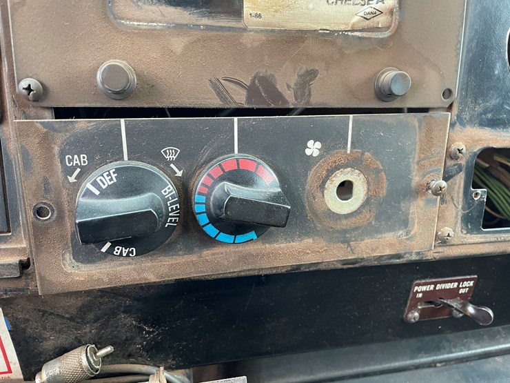 1991-international-4900-image-62